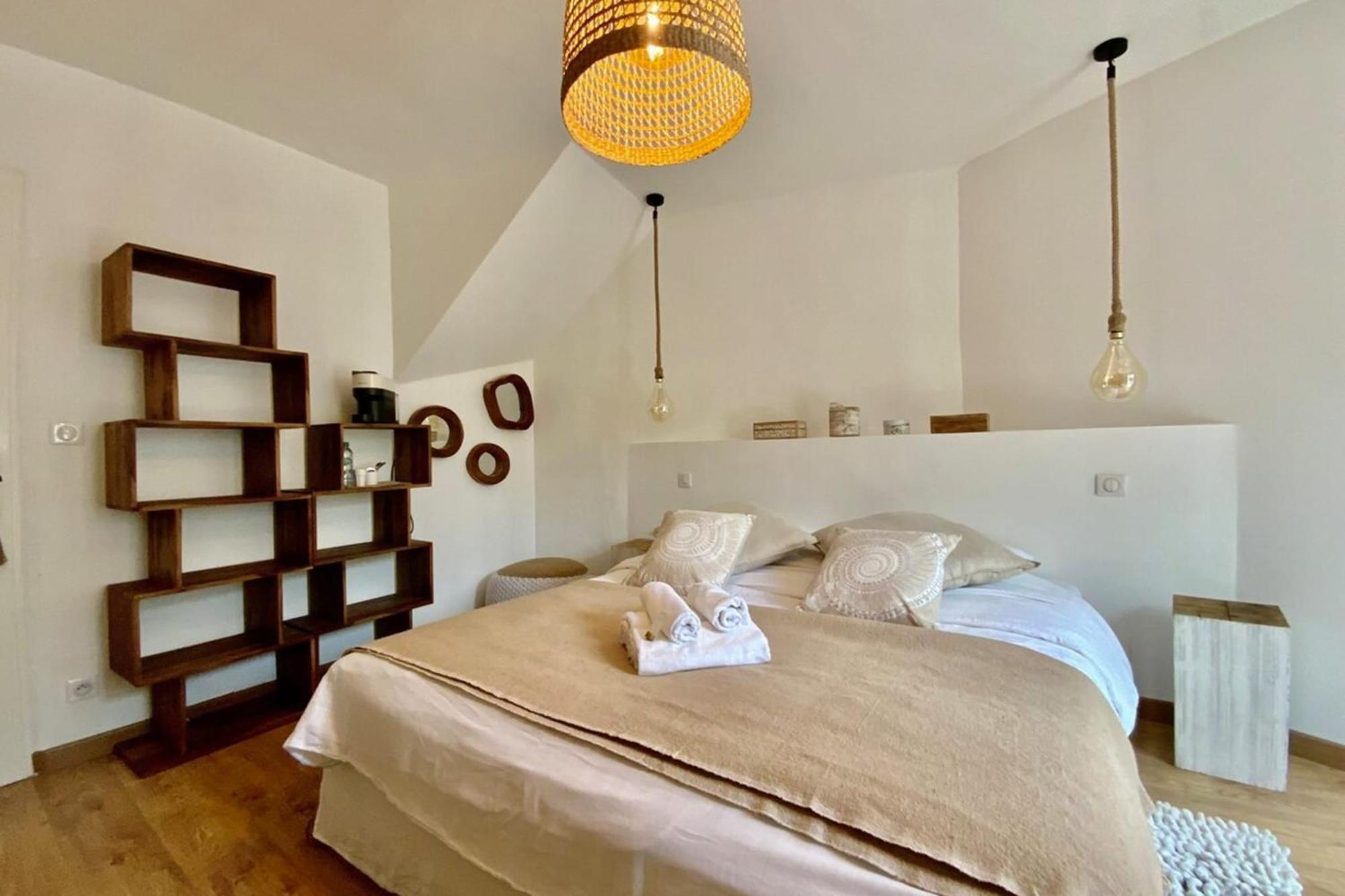 Casa Angel -Bohemian Villa With Swimming Pool And Air Conditioning! فاوفيرت المظهر الخارجي الصورة