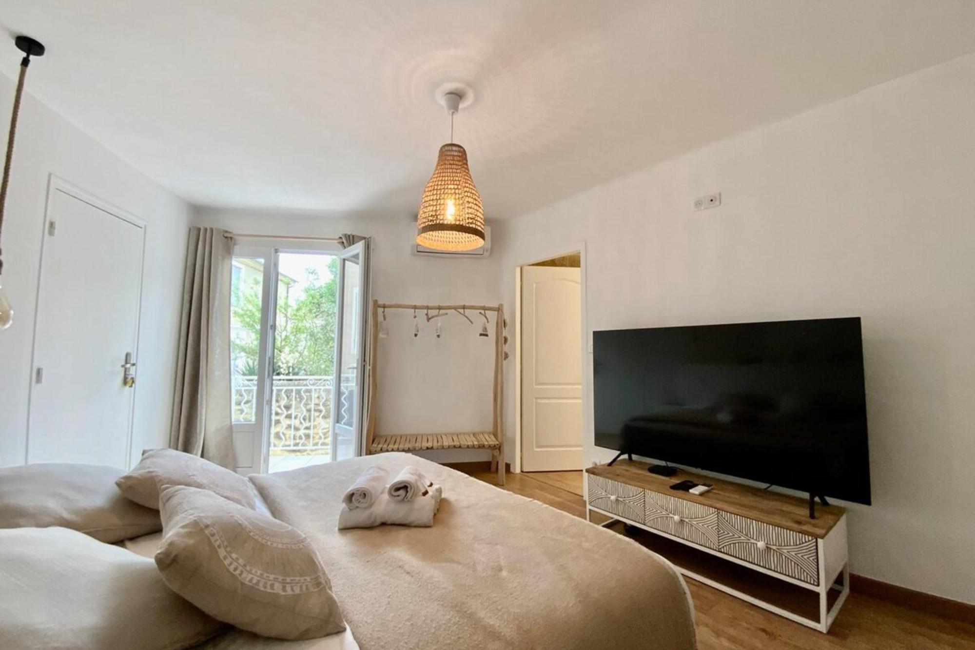 Casa Angel -Bohemian Villa With Swimming Pool And Air Conditioning! فاوفيرت المظهر الخارجي الصورة